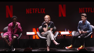 2018-12-10_-_Stranger_Things_Press_Conference_in_Brazil_mp41303.jpg