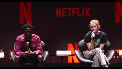 2018-12-10_-_Stranger_Things_Press_Conference_in_Brazil_mp41322.jpg