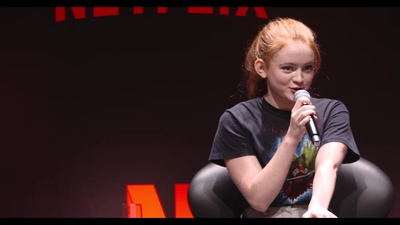2018-12-10_-_Stranger_Things_Press_Conference_in_Brazil_mp41447.jpg