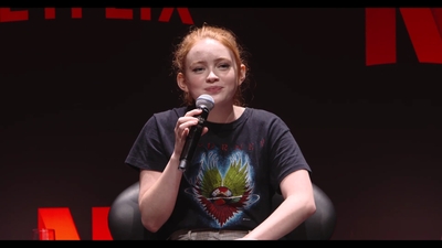 2018-12-10_-_Stranger_Things_Press_Conference_in_Brazil_mp41457.jpg