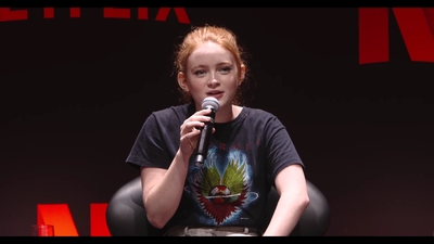 2018-12-10_-_Stranger_Things_Press_Conference_in_Brazil_mp41459.jpg