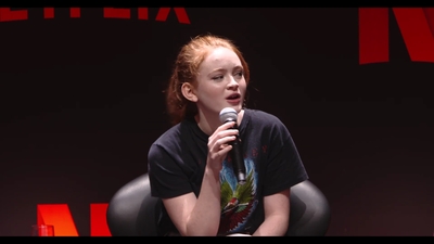 2018-12-10_-_Stranger_Things_Press_Conference_in_Brazil_mp41461.jpg