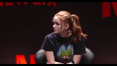 2018-12-10_-_Stranger_Things_Press_Conference_in_Brazil_mp41471.jpg