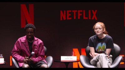2018-12-10_-_Stranger_Things_Press_Conference_in_Brazil_mp41517.jpg