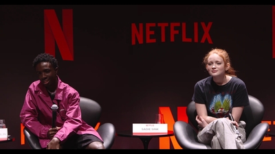2018-12-10_-_Stranger_Things_Press_Conference_in_Brazil_mp41518.jpg