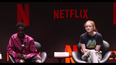 2018-12-10_-_Stranger_Things_Press_Conference_in_Brazil_mp41519.jpg