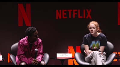 2018-12-10_-_Stranger_Things_Press_Conference_in_Brazil_mp41521.jpg