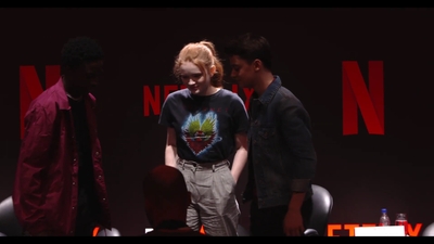 2018-12-10_-_Stranger_Things_Press_Conference_in_Brazil_mp41627.jpg