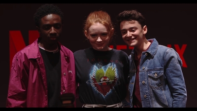 2018-12-10_-_Stranger_Things_Press_Conference_in_Brazil_mp41638.jpg