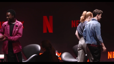 2018-12-10_-_Stranger_Things_Press_Conference_in_Brazil_mp41654.jpg