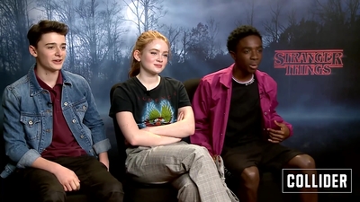 2018-12-28_-_Collider_Interviews_-_Stranger_Things_S03_Interview_mp41675.jpg