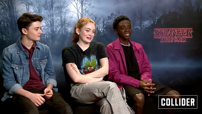 2018-12-28_-_Collider_Interviews_-_Stranger_Things_S03_Interview_mp41698.jpg
