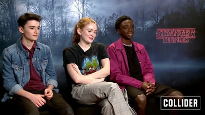 2018-12-28_-_Collider_Interviews_-_Stranger_Things_S03_Interview_mp41699.jpg