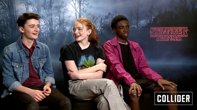 2018-12-28_-_Collider_Interviews_-_Stranger_Things_S03_Interview_mp41727.jpg