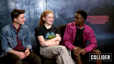 2018-12-28_-_Collider_Interviews_-_Stranger_Things_S03_Interview_mp41730.jpg