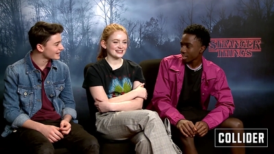 2018-12-28_-_Collider_Interviews_-_Stranger_Things_S03_Interview_mp41731.jpg
