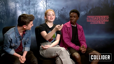 2018-12-28_-_Collider_Interviews_-_Stranger_Things_S03_Interview_mp42031.jpg