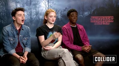 2018-12-28_-_Collider_Interviews_-_Stranger_Things_S03_Interview_mp42036.jpg