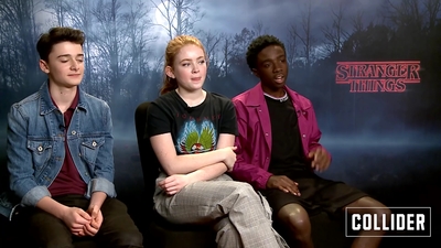 2018-12-28_-_Collider_Interviews_-_Stranger_Things_S03_Interview_mp42056.jpg