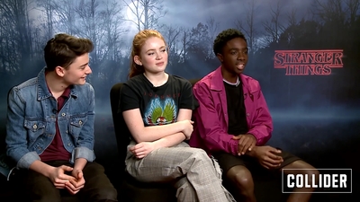 2018-12-28_-_Collider_Interviews_-_Stranger_Things_S03_Interview_mp42059.jpg