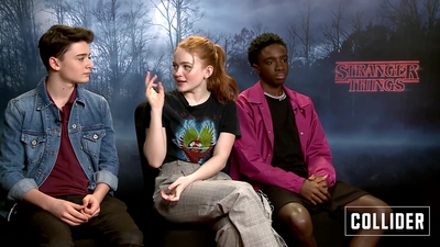 2018-12-28_-_Collider_Interviews_-_Stranger_Things_S03_Interview_mp42086.jpg