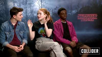 2018-12-28_-_Collider_Interviews_-_Stranger_Things_S03_Interview_mp42088.jpg