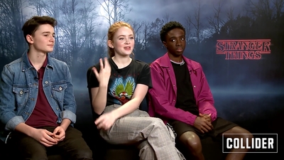 2018-12-28_-_Collider_Interviews_-_Stranger_Things_S03_Interview_mp42090.jpg