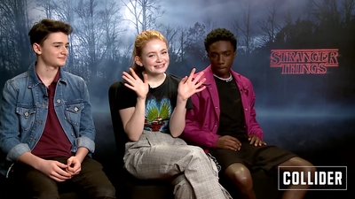 2018-12-28_-_Collider_Interviews_-_Stranger_Things_S03_Interview_mp42094.jpg