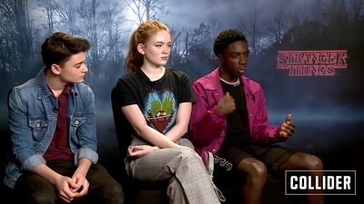 2018-12-28_-_Collider_Interviews_-_Stranger_Things_S03_Interview_mp42171.jpg