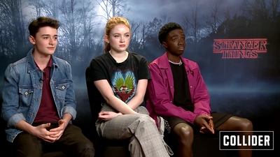 2018-12-28_-_Collider_Interviews_-_Stranger_Things_S03_Interview_mp42195.jpg