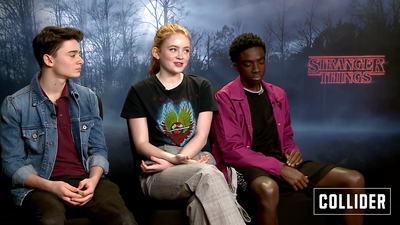 2018-12-28_-_Collider_Interviews_-_Stranger_Things_S03_Interview_mp42228.jpg