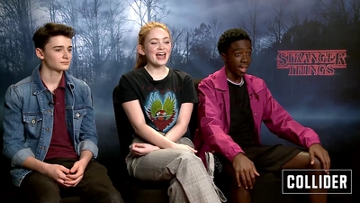 2018-12-28_-_Collider_Interviews_-_Stranger_Things_S03_Interview_mp42239.jpg