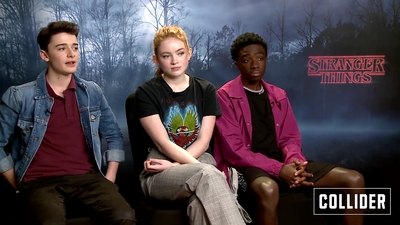 2018-12-28_-_Collider_Interviews_-_Stranger_Things_S03_Interview_mp42275.jpg
