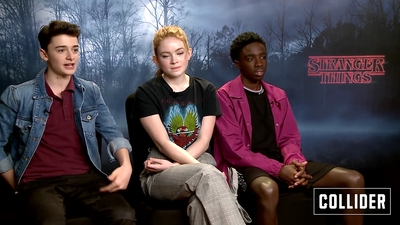 2018-12-28_-_Collider_Interviews_-_Stranger_Things_S03_Interview_mp42277.jpg