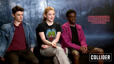2018-12-28_-_Collider_Interviews_-_Stranger_Things_S03_Interview_mp42286.jpg