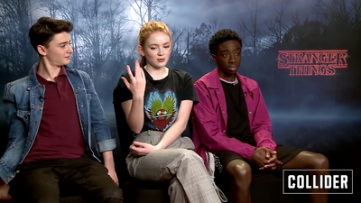 2018-12-28_-_Collider_Interviews_-_Stranger_Things_S03_Interview_mp42288.jpg