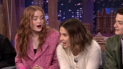 2019-06-15_-_The_Tonight_Show_Starring_Jimmy_Fallon_1_mp42276.jpg