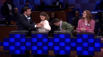 2019-06-15_-_The_Tonight_Show_Starring_Jimmy_Fallon_2_mp42659.jpg