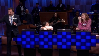 2019-06-15_-_The_Tonight_Show_Starring_Jimmy_Fallon_2_mp42729.jpg