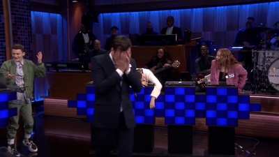 2019-06-15_-_The_Tonight_Show_Starring_Jimmy_Fallon_2_mp42735.jpg