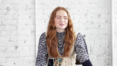 2019-06-27_-_Who_What_Wear_Interview_mp43319.jpg