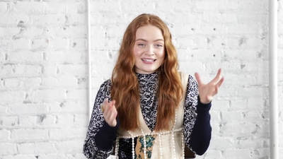2019-06-27_-_Who_What_Wear_Interview_mp43365.jpg