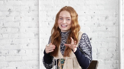 2019-06-27_-_Who_What_Wear_Interview_mp43366.jpg