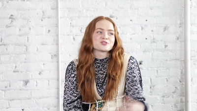 2019-06-27_-_Who_What_Wear_Interview_mp43410.jpg