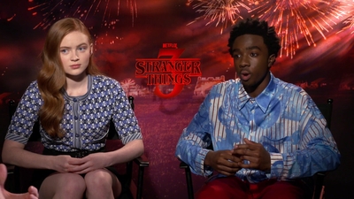 2019-06-28_-_FOX_5_Washington_DC_-_Stranger_Things_S03_Interview_mp43092.jpg