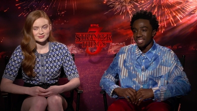2019-06-28_-_FOX_5_Washington_DC_-_Stranger_Things_S03_Interview_mp43094.jpg
