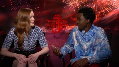 2019-06-28_-_FOX_5_Washington_DC_-_Stranger_Things_S03_Interview_mp43100.jpg
