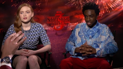 2019-06-28_-_FOX_5_Washington_DC_-_Stranger_Things_S03_Interview_mp43188.jpg