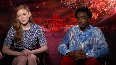 2019-06-28_-_FOX_5_Washington_DC_-_Stranger_Things_S03_Interview_mp43254.jpg
