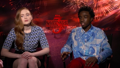2019-06-28_-_FOX_5_Washington_DC_-_Stranger_Things_S03_Interview_mp43260.jpg